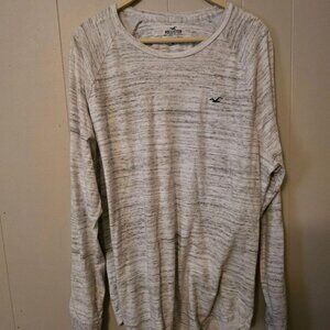 Men's Hollister XL Shirt Long Sleeve Must Have Collection Curved Hem Essential